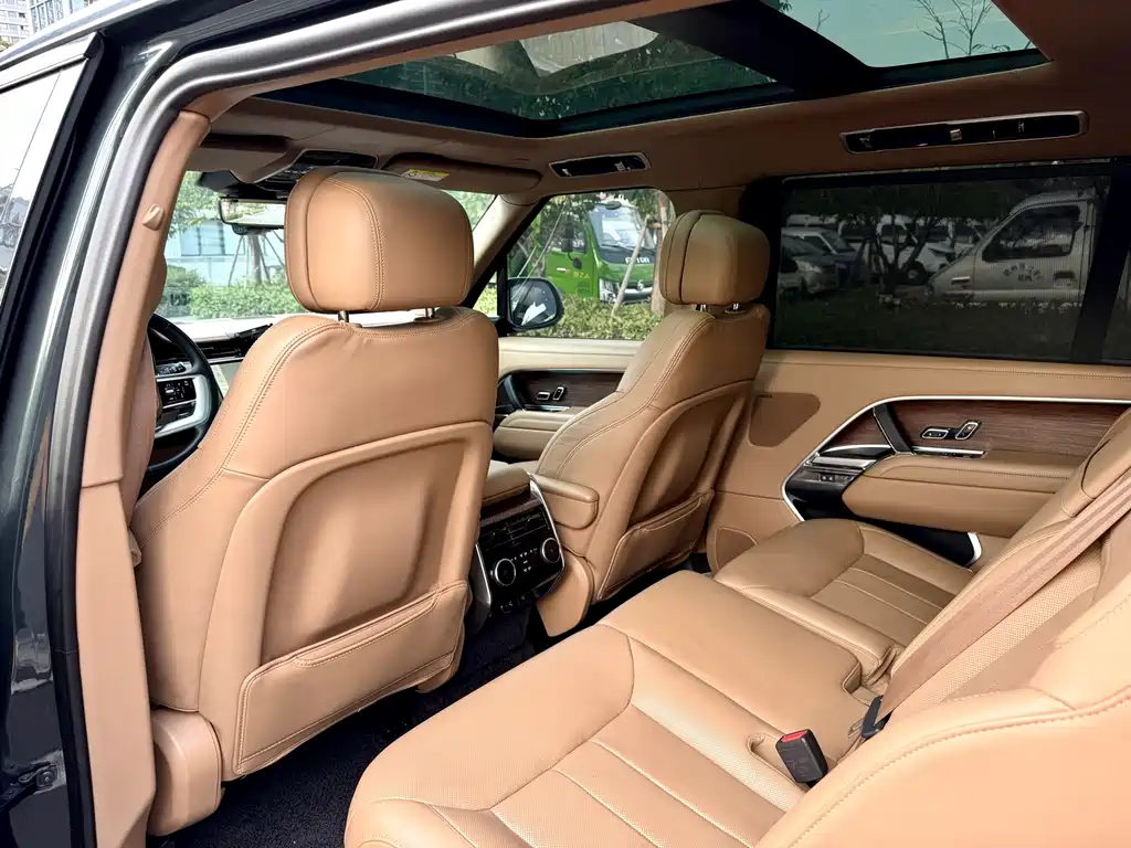 Land Rover Range Rover — миниатюра 14