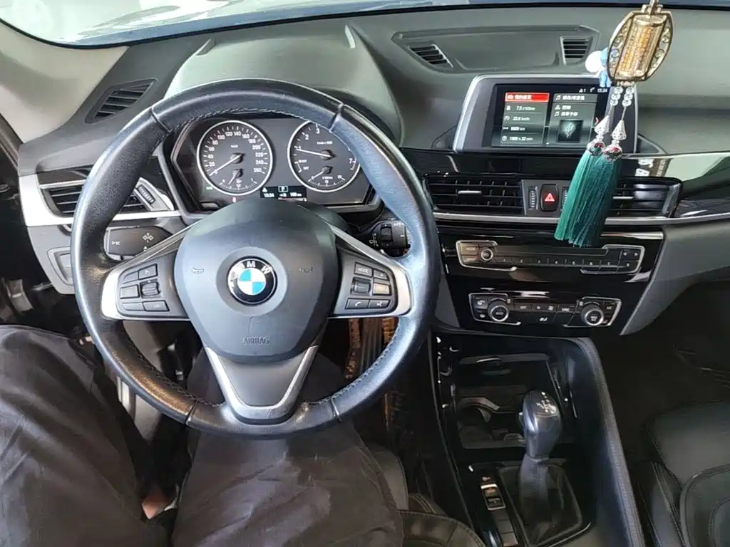 BMW X1 2018 sDrive18Li Premium
