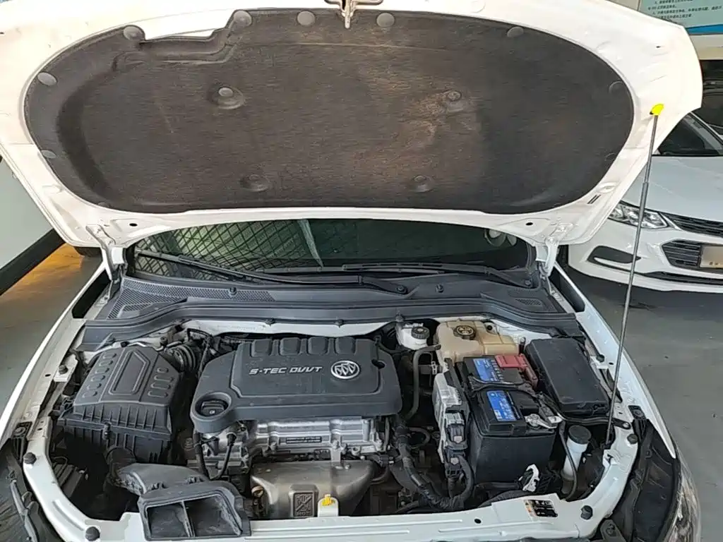 Buick Excelle — миниатюра 20
