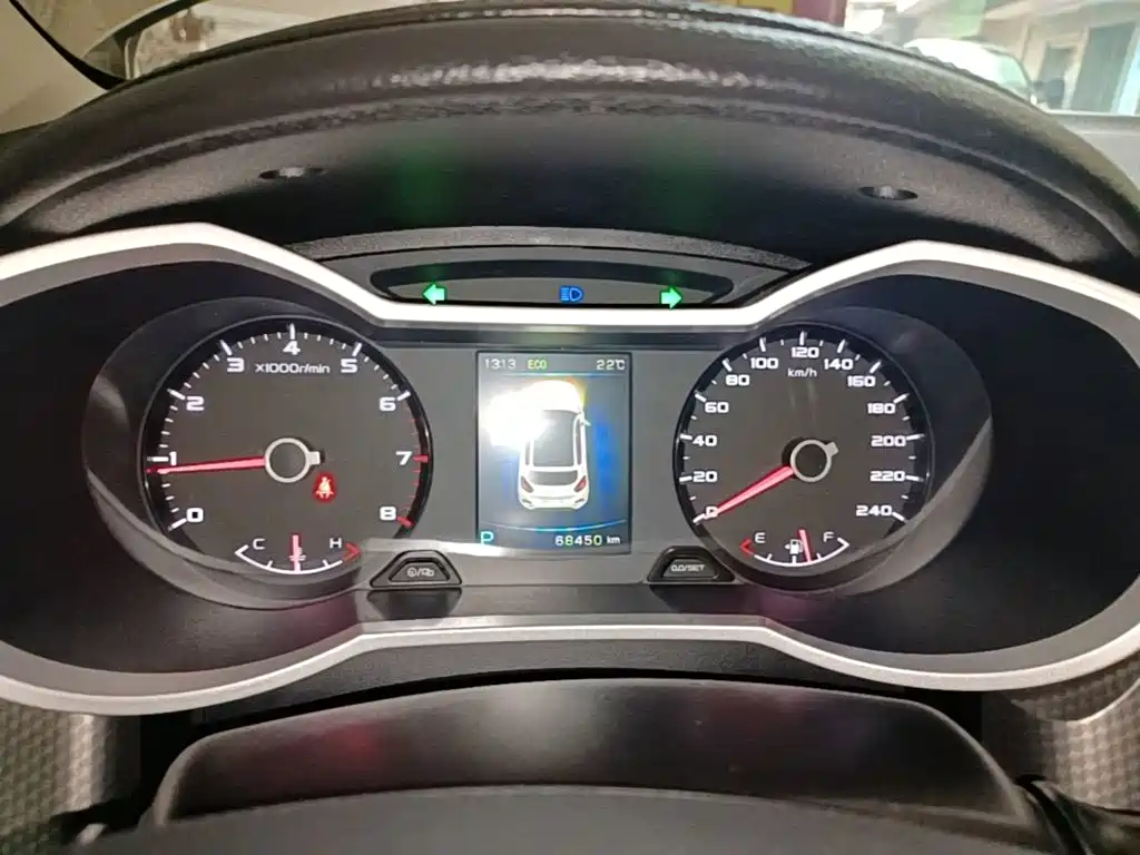 Geely Emgrand GS — миниатюра 12