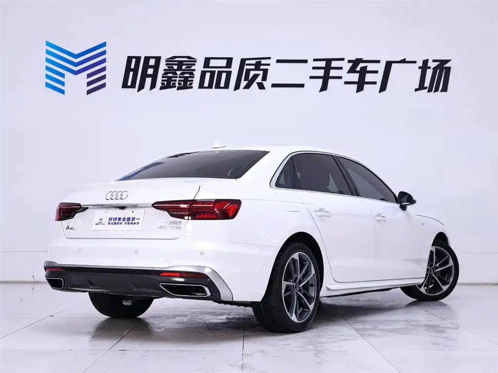 Audi A4L 2023 40 TFSI Fashion