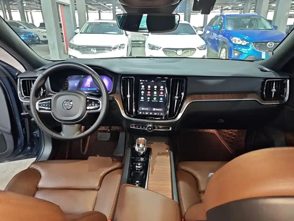 Volvo S60 — миниатюра 10