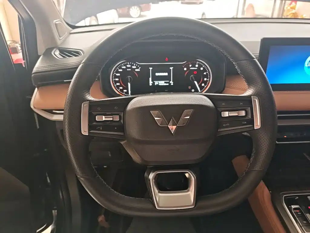Wuling Jiachen — миниатюра 12