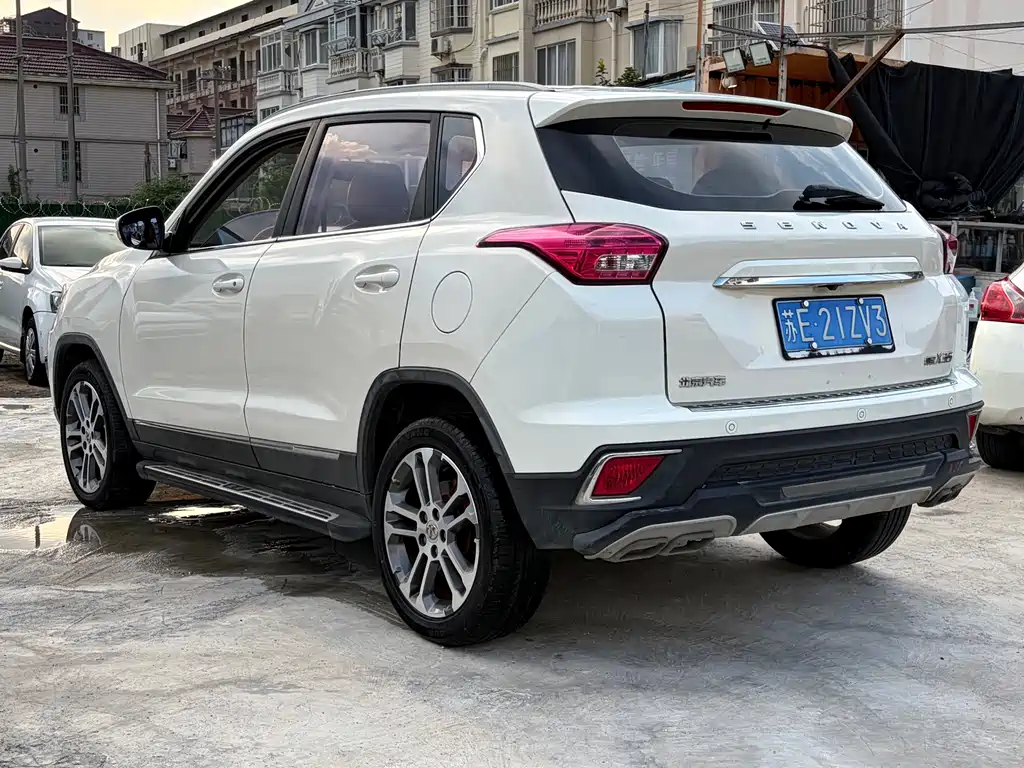 BAIC Senova X35 — миниатюра 6