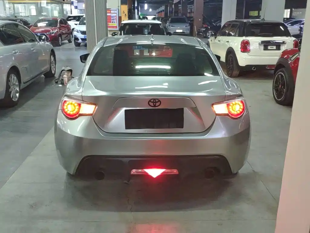 Toyota 86 — миниатюра 6