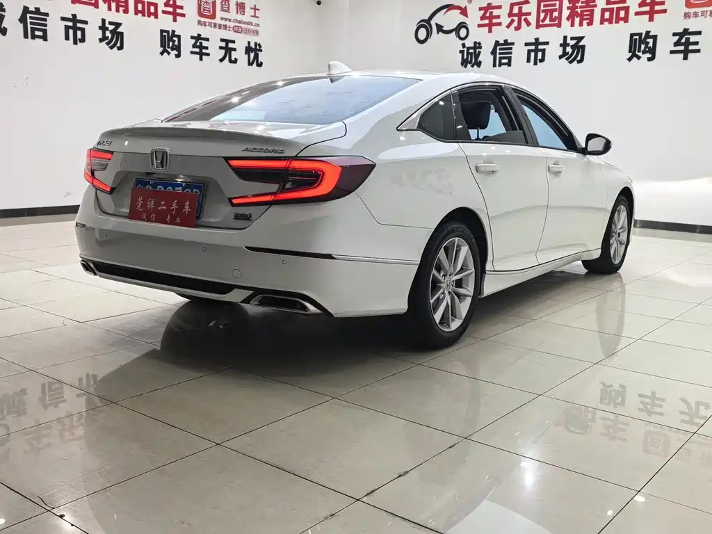 Honda Accord — миниатюра 4