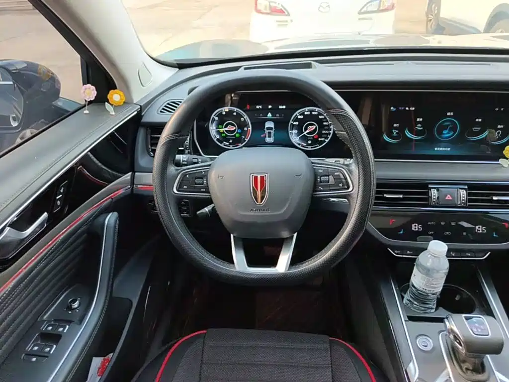 Hongqi Hongqi HS5 — миниатюра 11