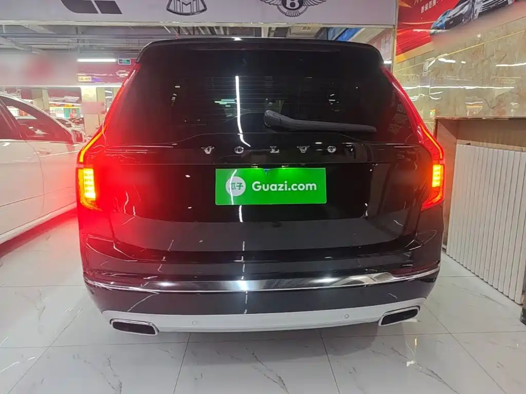Volvo XC90 2020 T6 Luxury 7 мест