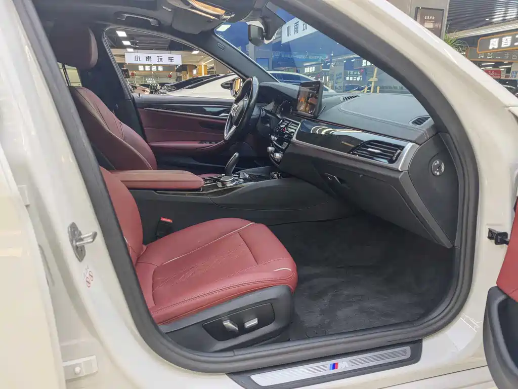 BMW 5 Series 5 2022 525Li M Sport