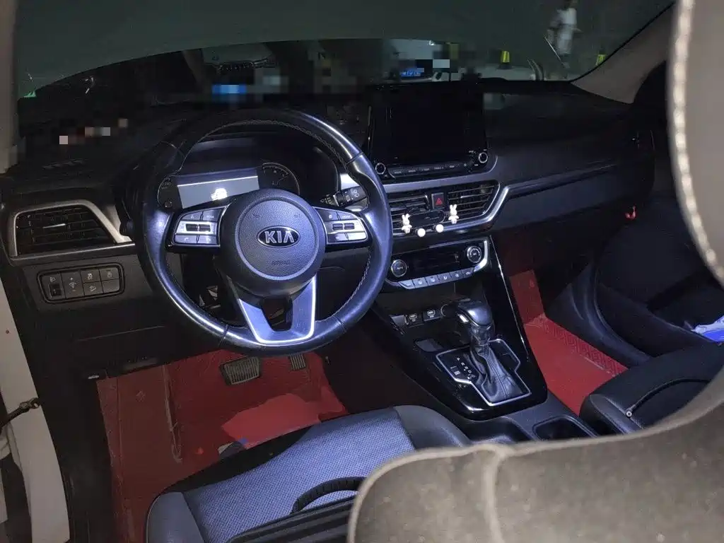 Kia Sportage — миниатюра 5