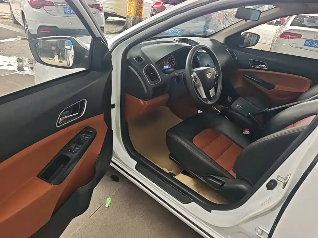 Geely King Kong — миниатюра 16