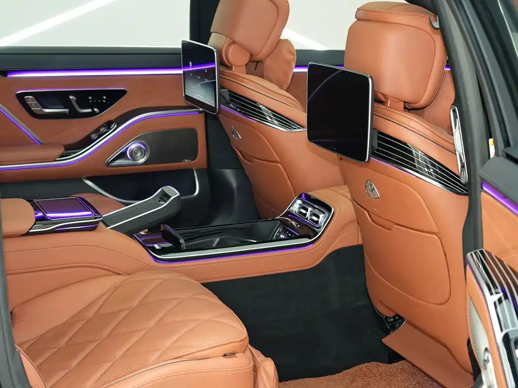 Mercedes-Benz S-Class — миниатюра 23