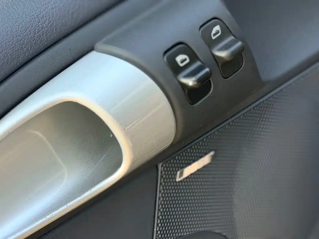 Porsche Cayman — миниатюра 11