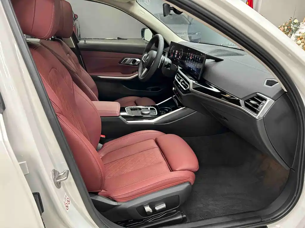 BMW 3 Series — миниатюра 19