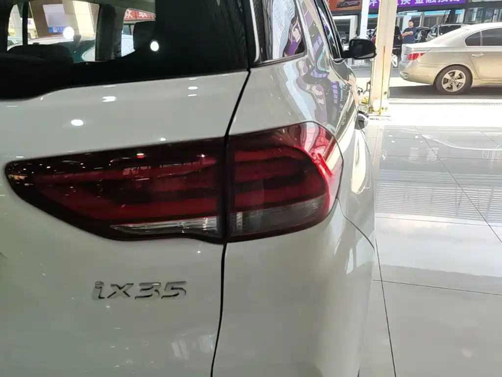 Hyundai ix35 — миниатюра 8