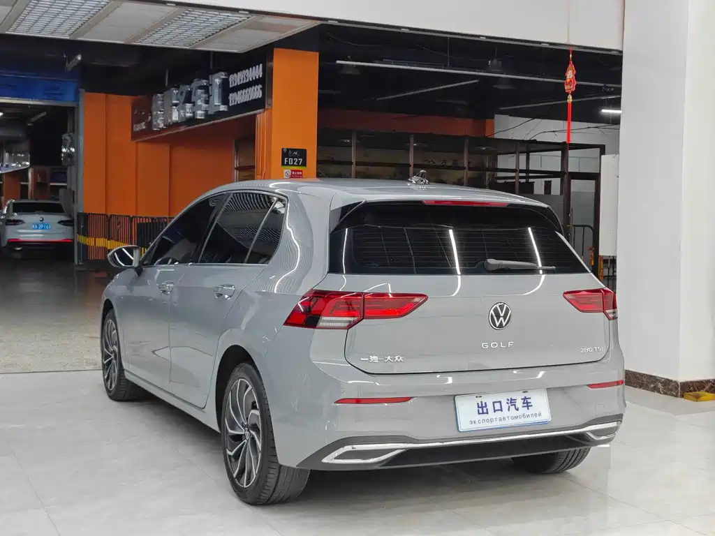 Volkswagen Golf — миниатюра 4