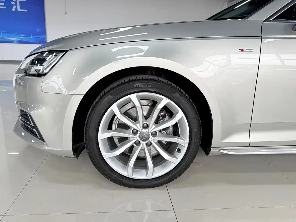 Audi A4L — миниатюра 17