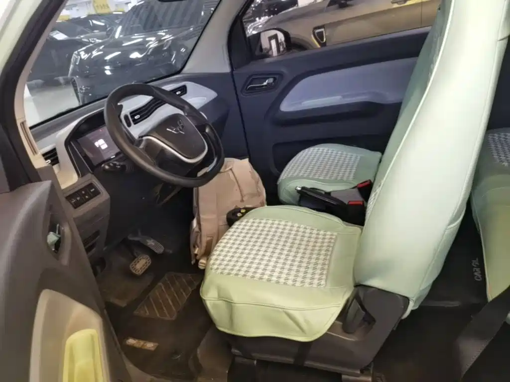 Wuling MINIEV — миниатюра 15