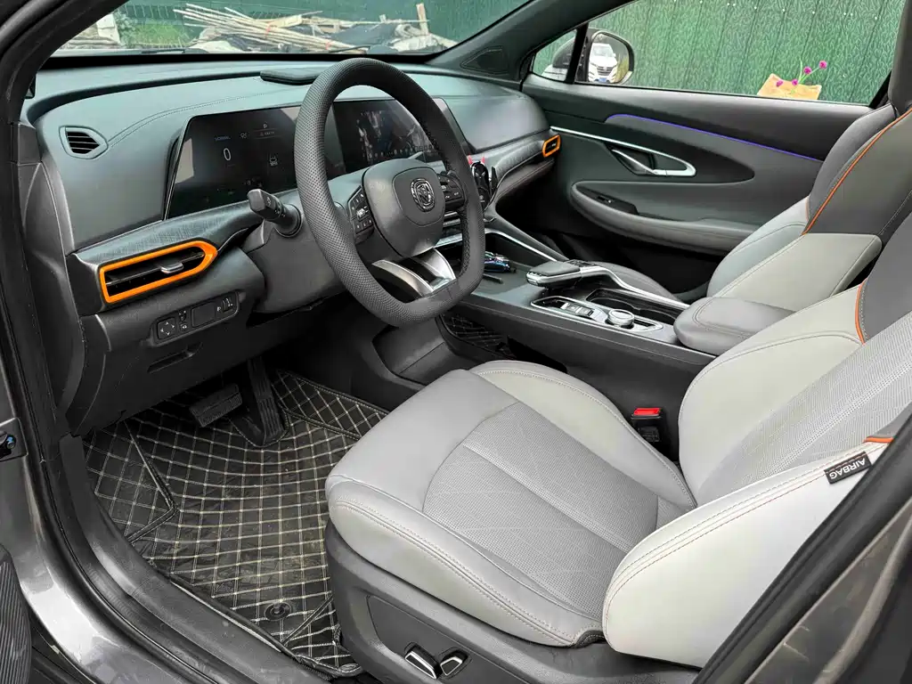 Changan UNI-T — миниатюра 4