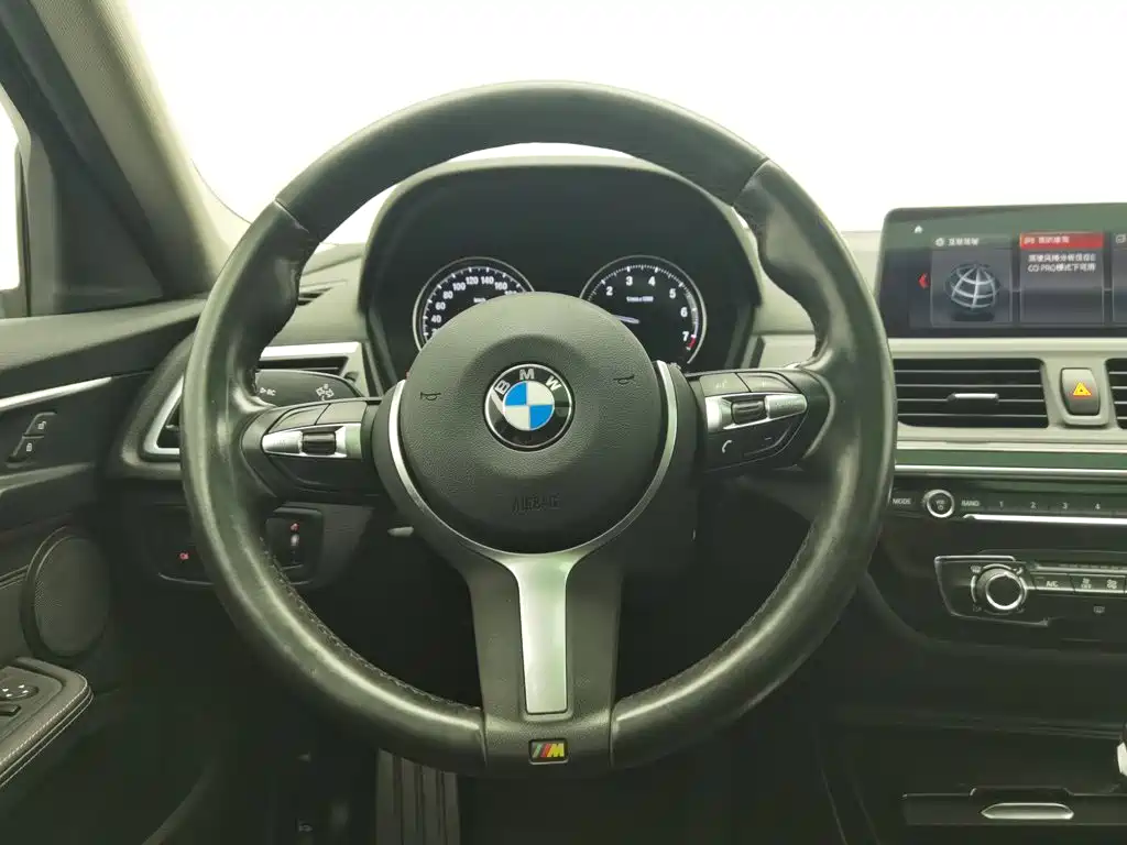 BMW 1 Series — миниатюра 11