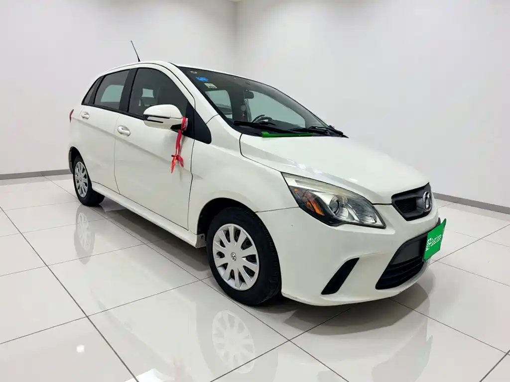 BAIC Senova D20 — миниатюра 3
