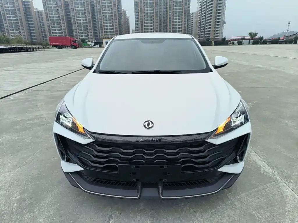 Aeolus Yixuan — миниатюра 3