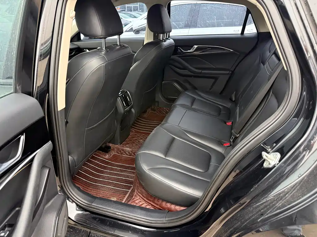 Bestune B70 — миниатюра 5