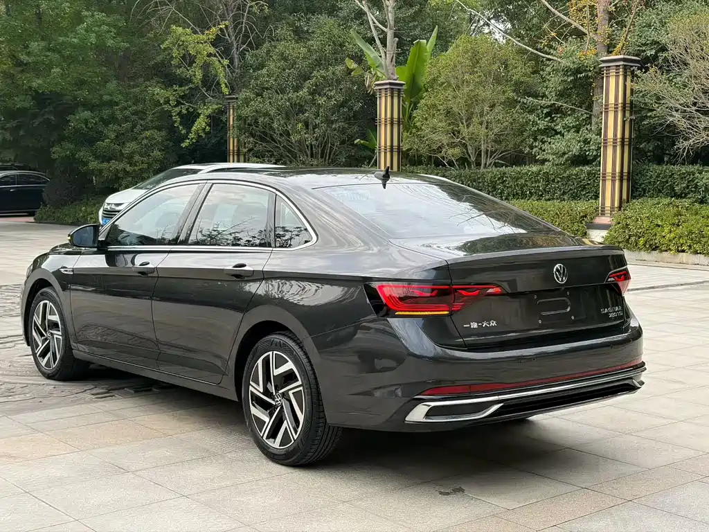 Volkswagen Sagitar — миниатюра 9