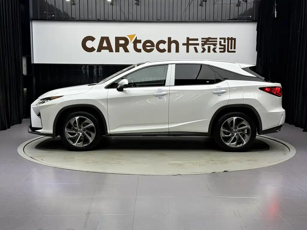 Lexus RX — миниатюра 4