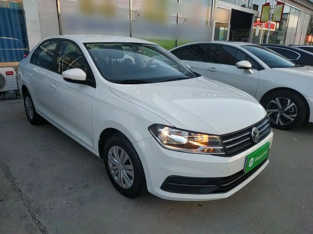 Volkswagen Santana — миниатюра 4