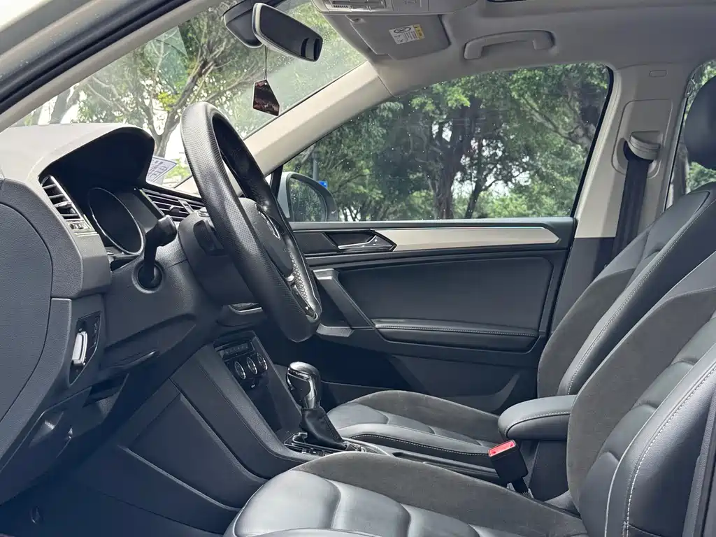Volkswagen Tiguan L 2019