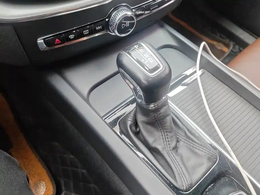 Volvo XC60 — миниатюра 16