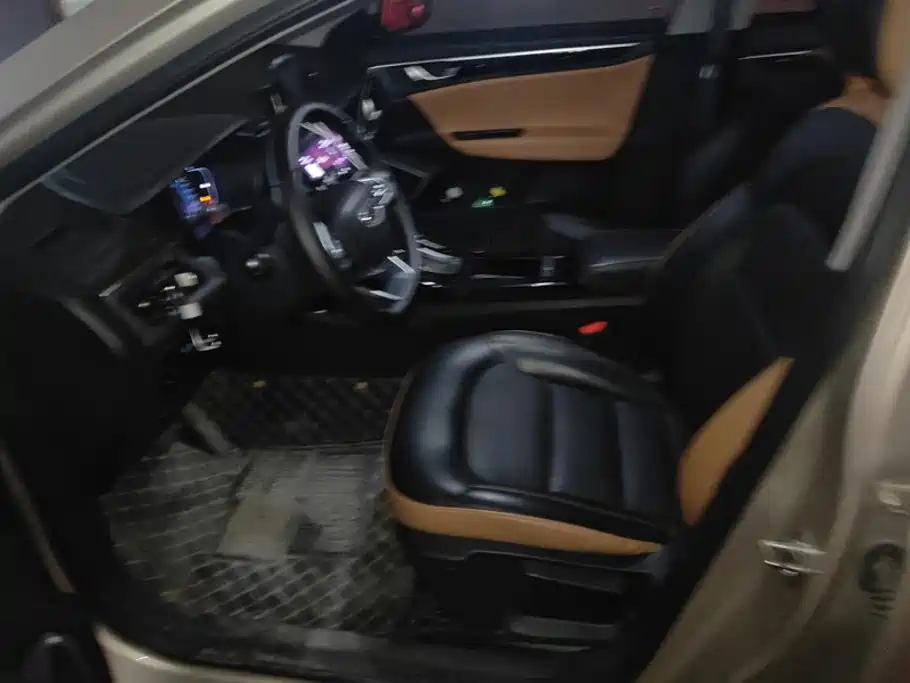 Geely Emgrand GL — миниатюра 9