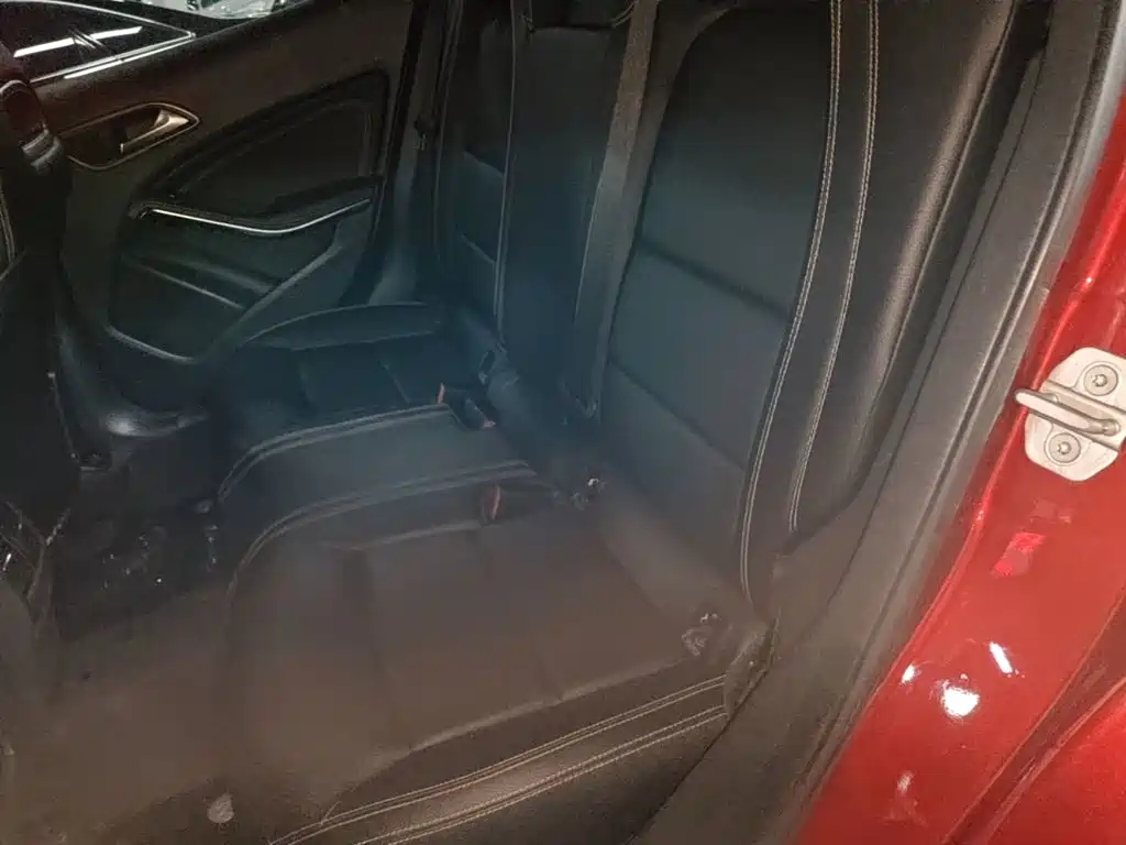 Mercedes-Benz GLA — миниатюра 17