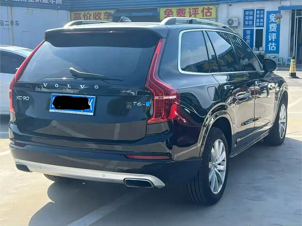Volvo XC90 — миниатюра 4