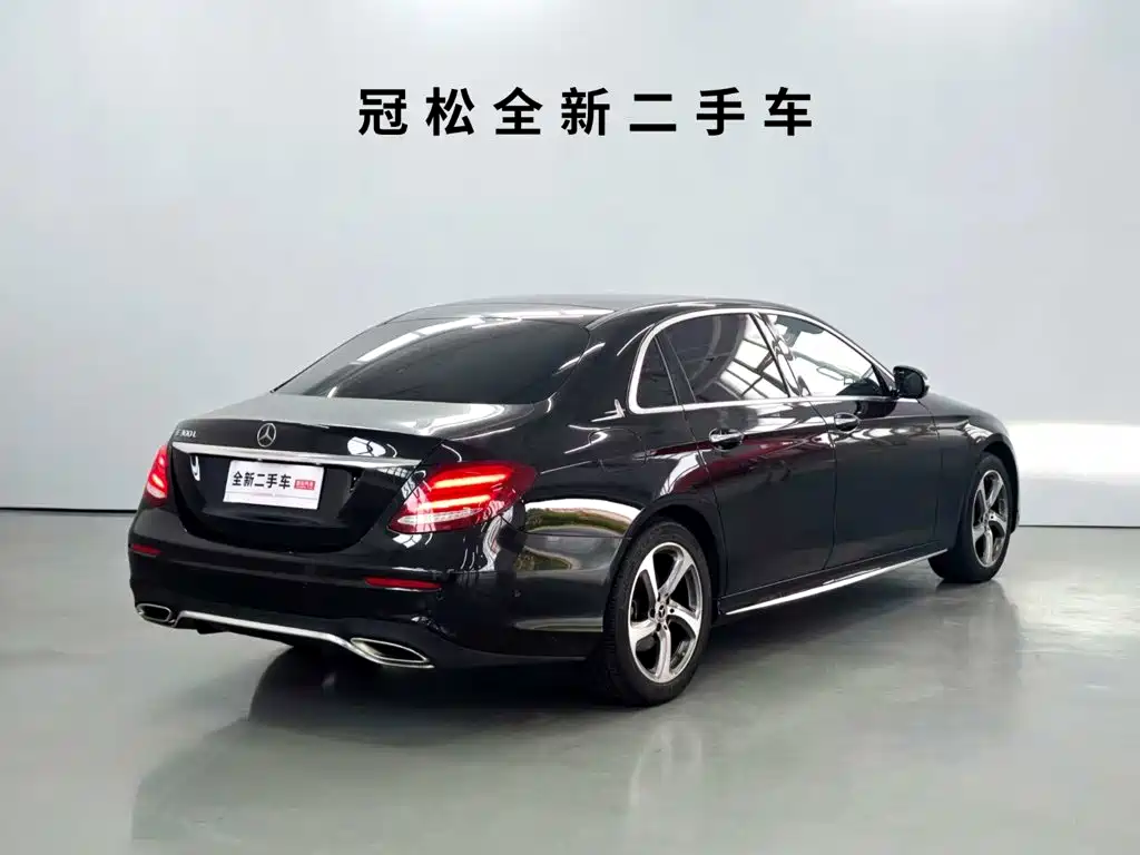 Mercedes-Benz E-Class — миниатюра 4