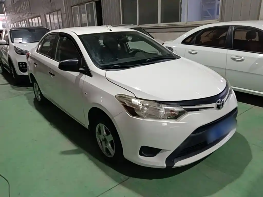 Toyota Vios — миниатюра 4