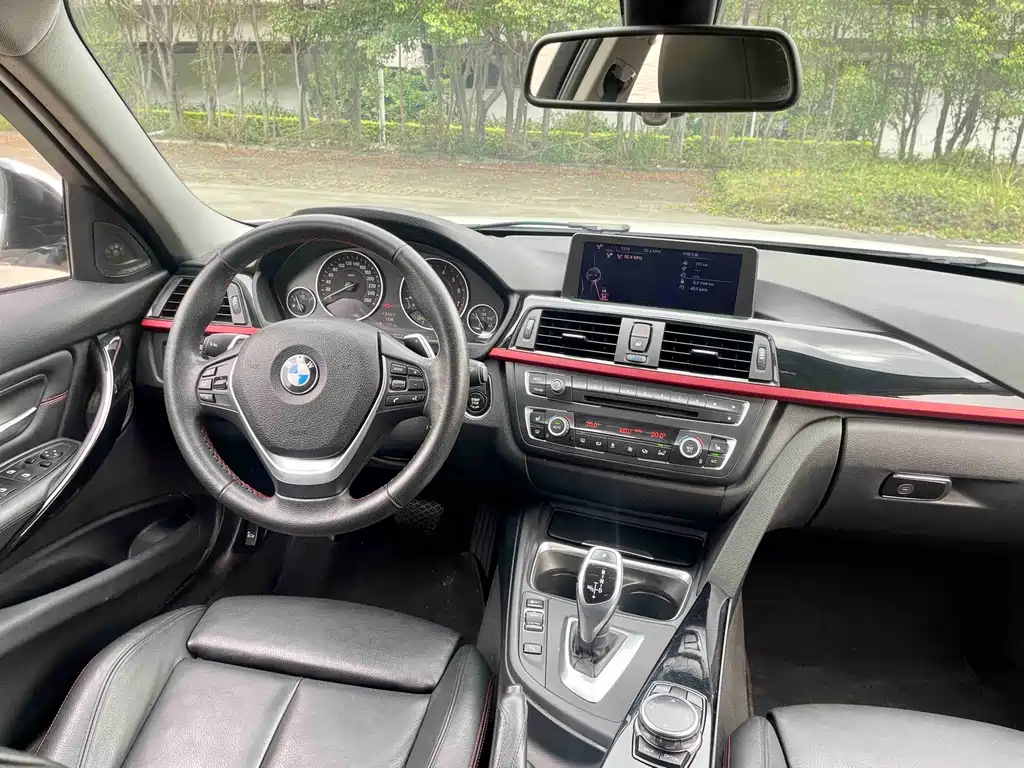 BMW 3 Series — миниатюра 11