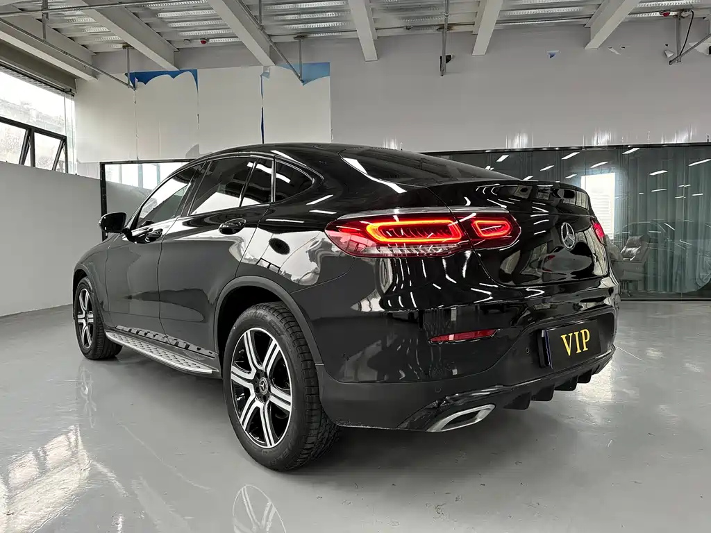 Mercedes-Benz GLC 2022 GLC 260 4MATIC SUV