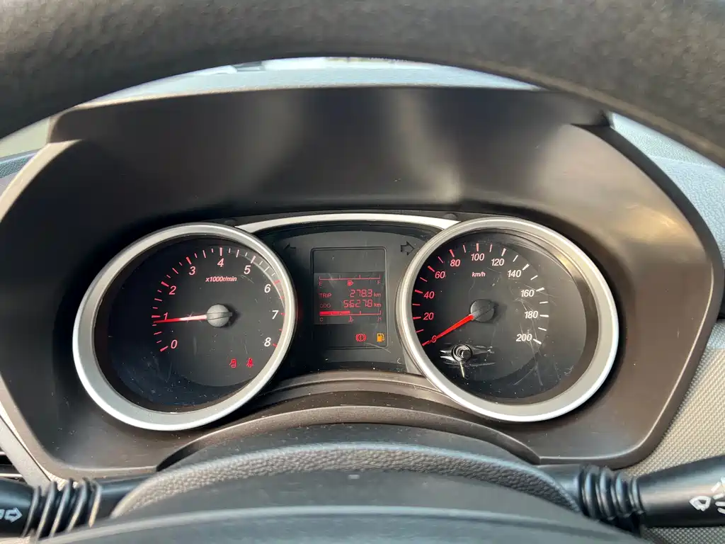 Wuling Hongguang — миниатюра 23