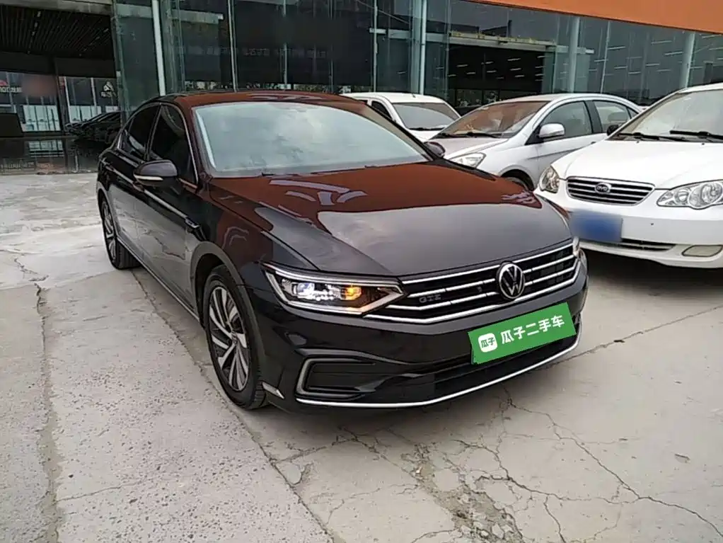 Volkswagen Magotan PHEV — миниатюра 4