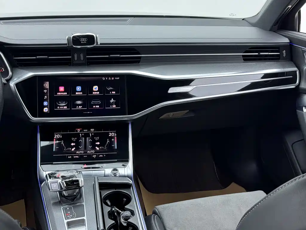 Audi A6L — миниатюра 5