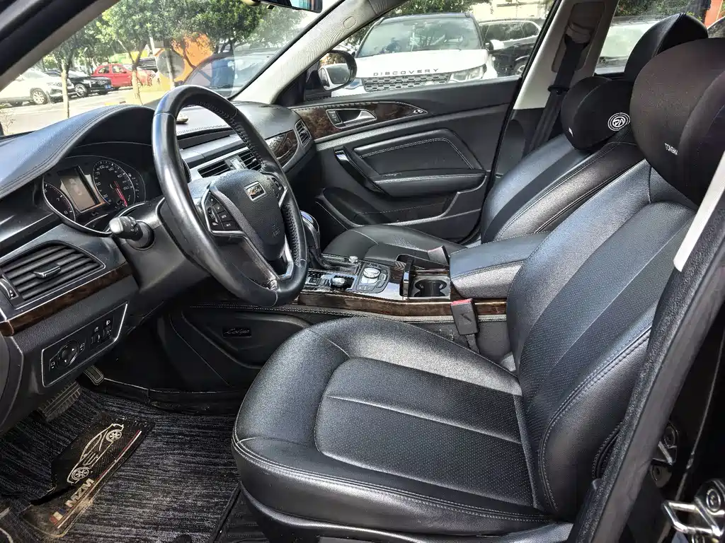 Zotye Zotye Z700 — миниатюра 4