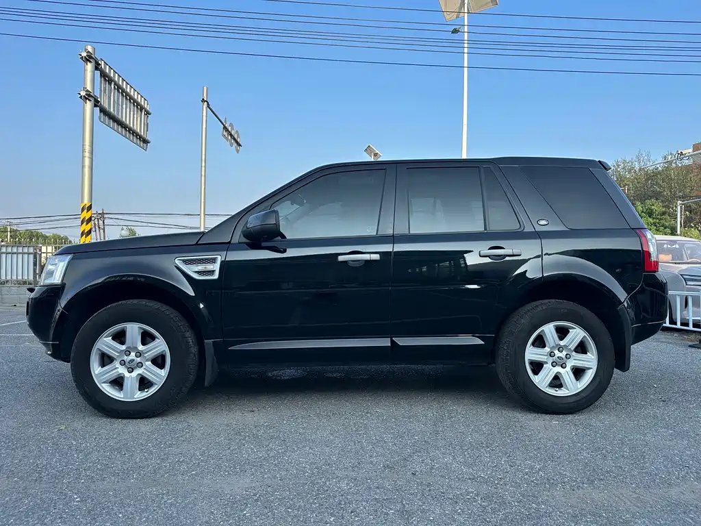 Land Rover Freelander 2 3.2L i6 SE Gasoline Edition, фото 4
