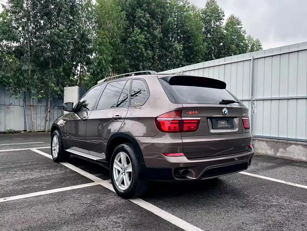 BMW X5 (Import) — миниатюра 6