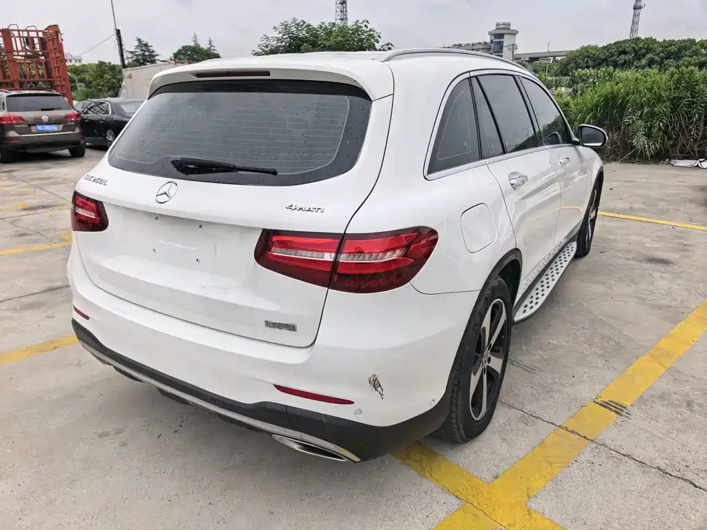 Mercedes-Benz GLC — миниатюра 10