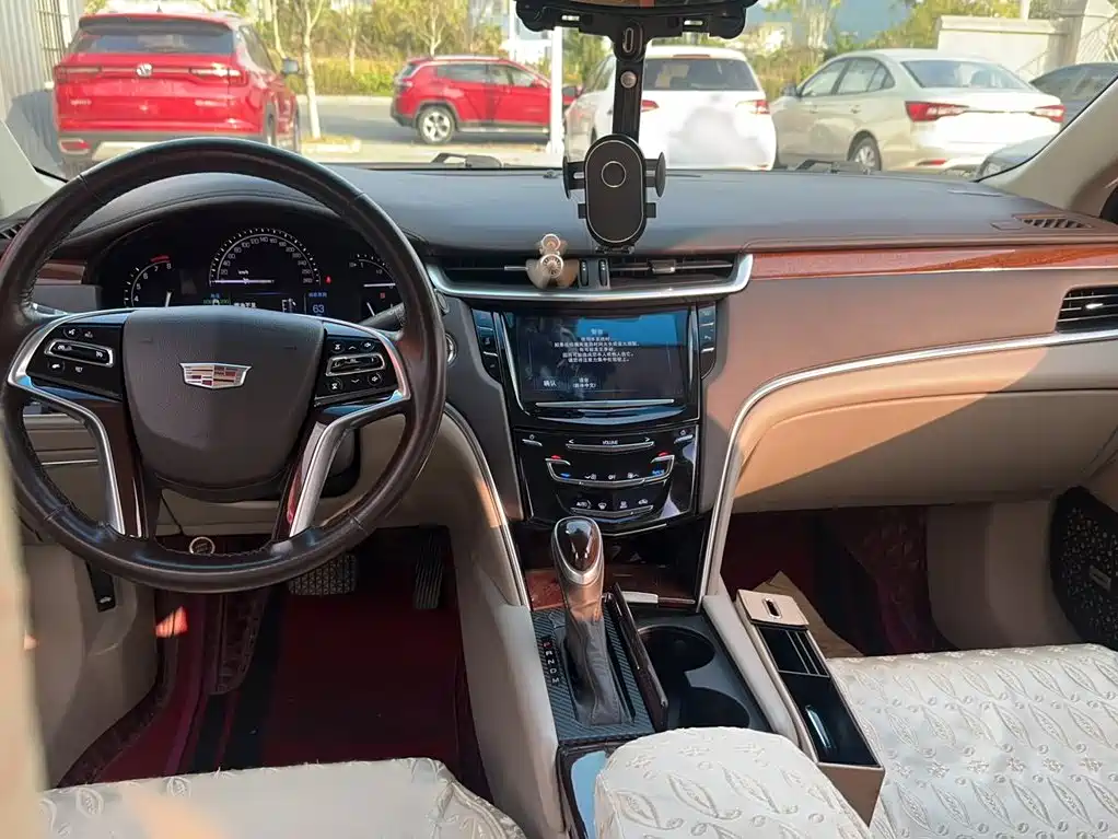 Cadillac XTS — миниатюра 17