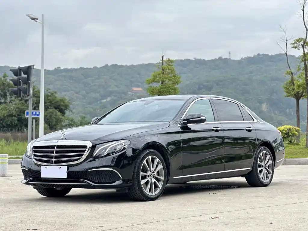 Mercedes-Benz E-Class 2019