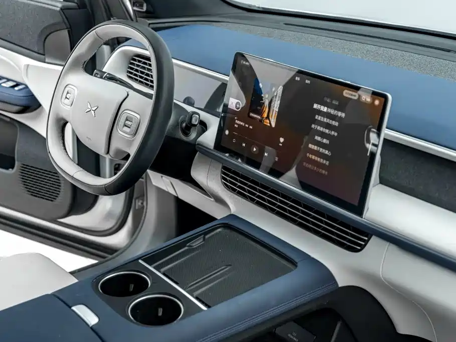 XPeng G6 — миниатюра 18