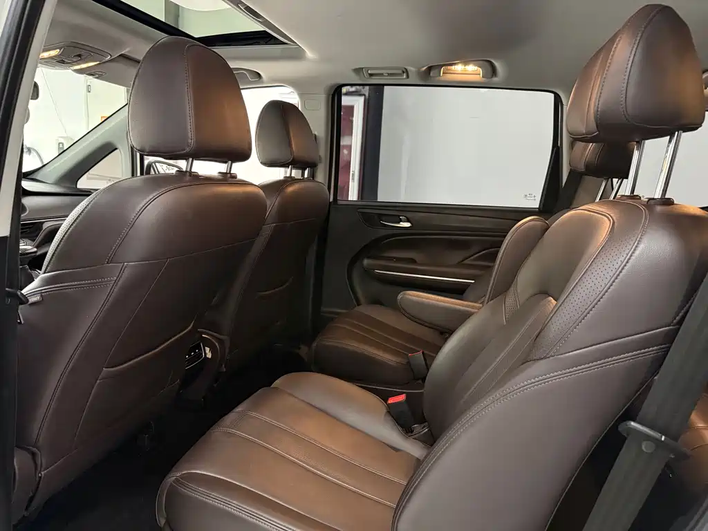 GAC Motor Trumpchi M6 — миниатюра 5